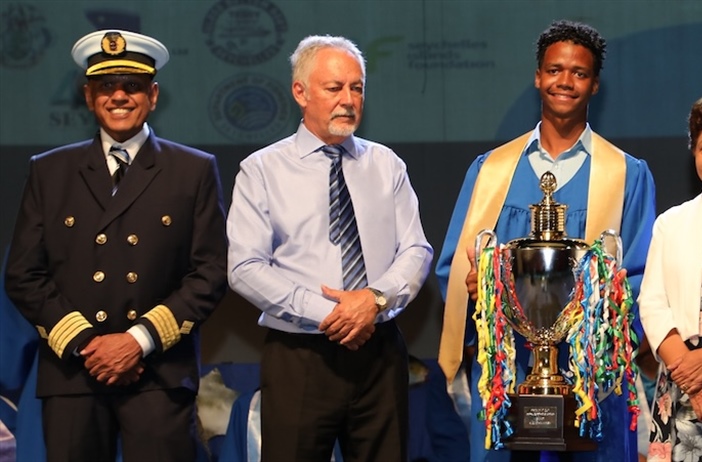 Celebrating maritime graduations