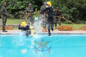 Basic diving course boosts navy capacity