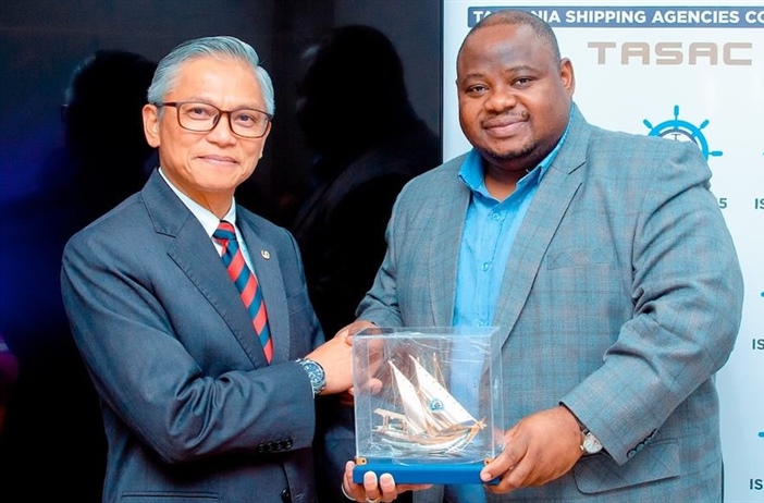 Supporting maritime education in Africa