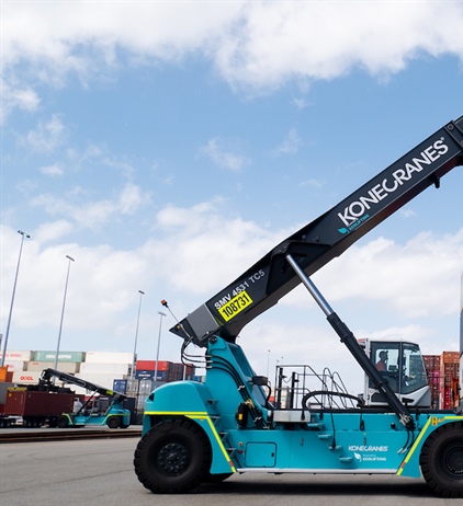 Reach stackers are revolutionising container handling processes