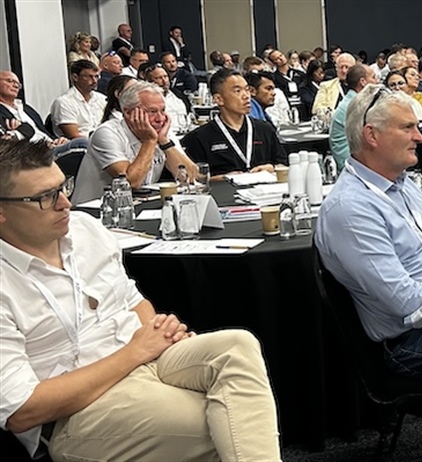 Boating community congregates to map out opportunities