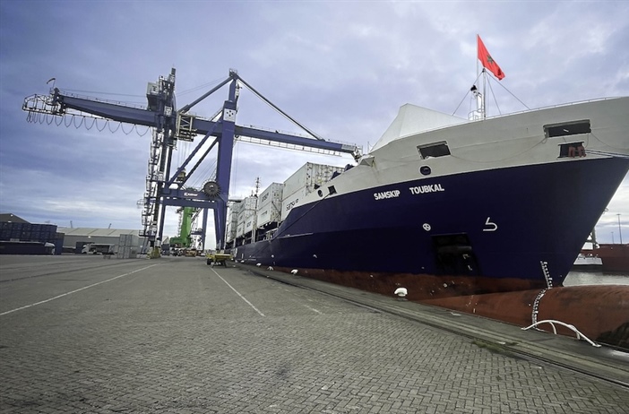 Shortsea service strengthens trade