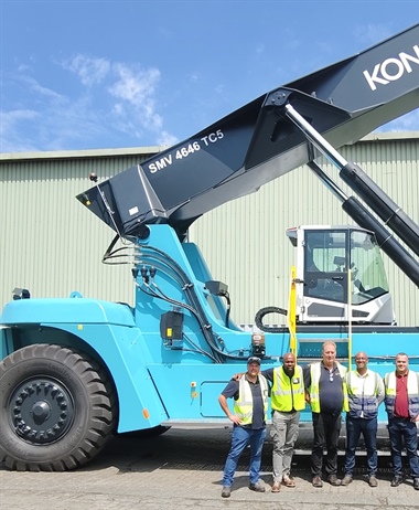 Massive delivery boosts container handling