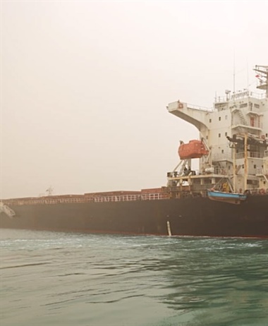 Traffic flow restored as bulk carrier refloated
