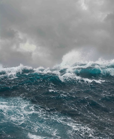 Responding to risk of fishing vessel wreck