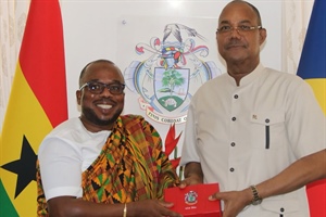 Blue economy tops discussions between Seychelles and Ghana