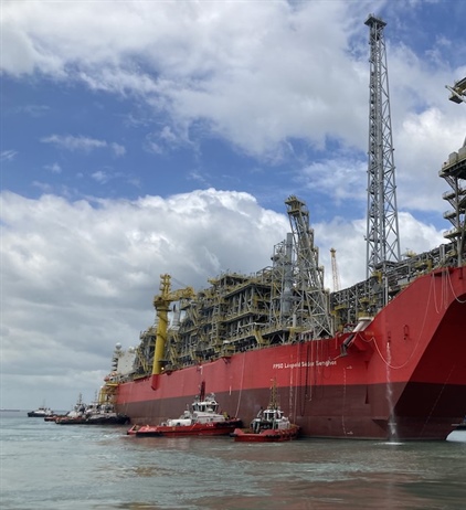 FPSO arrives in Senegal