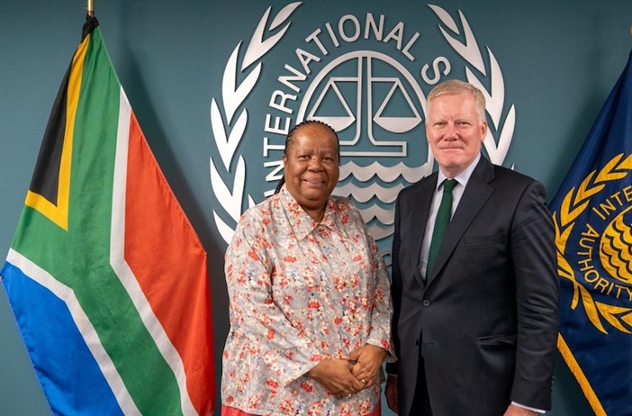South African visit to ISA