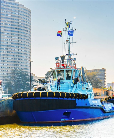 Four new tugboats enter service