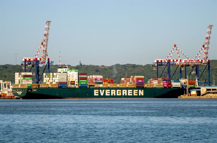 Researchers call for an integrated logistics system