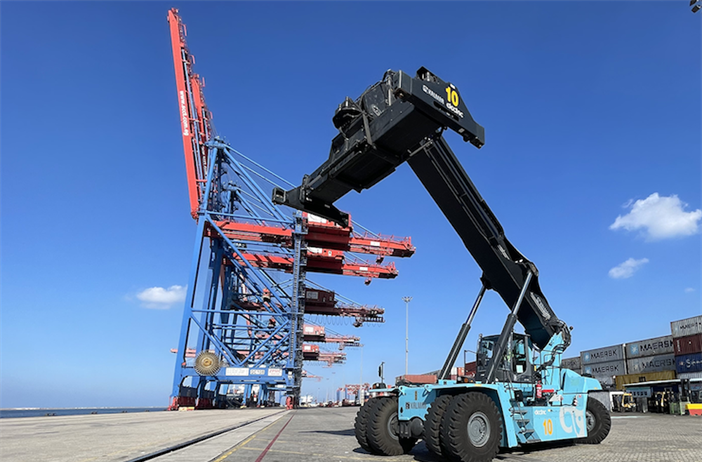 Pilot project collects data on electrification potential for port