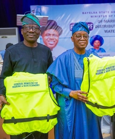 Distributing 42,000 lifejackets for inland water safety